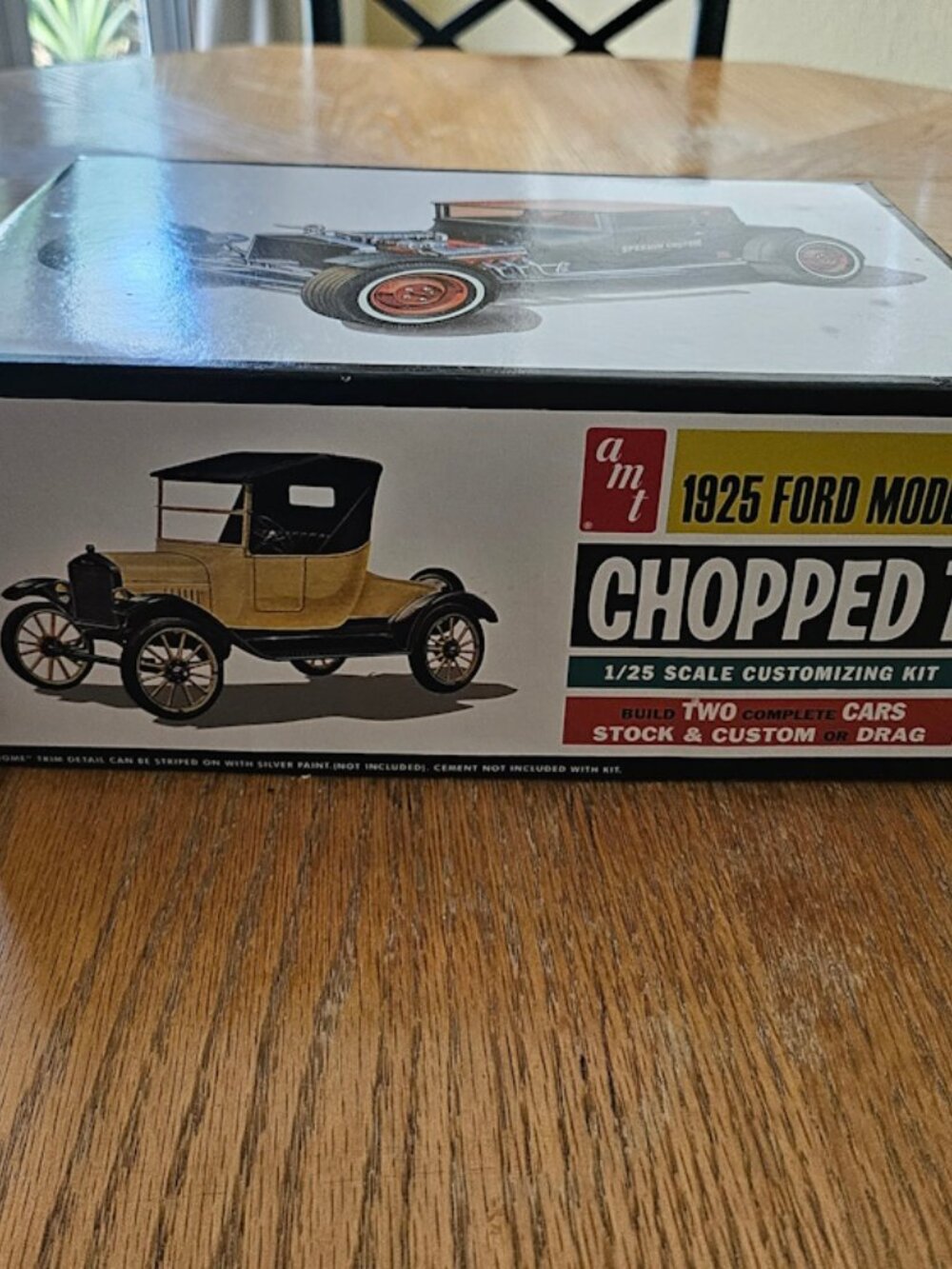 AMT 1925 Ford Model T 1/25 Model Kit